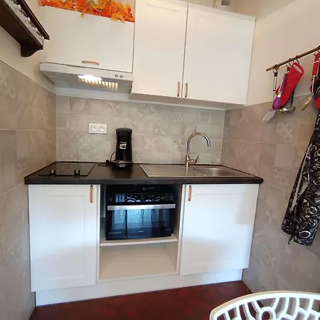 Confort 4 Personnes Avec Balcon, Parking Et Casier A - - Fr-1-457-305 *