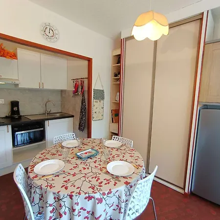 Confort 4 Personnes Avec Balcon, Parking Et Casier A - - Fr-1-457-305